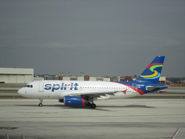 spirit_airlines_2014_livery_old.jpg